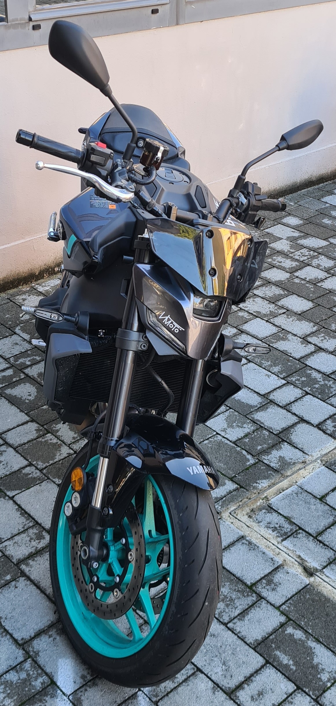 Yamaha MT-09 Y-AMT (2024 - 25) - immagine 2