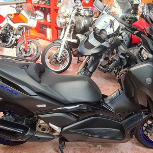 Yamaha X-Max 300 (2025 - 26)